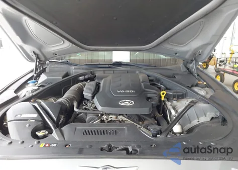 2015 Hyundai Genesis 3.8 from USA, damaged, VIN KMHGN4JE3FU096138